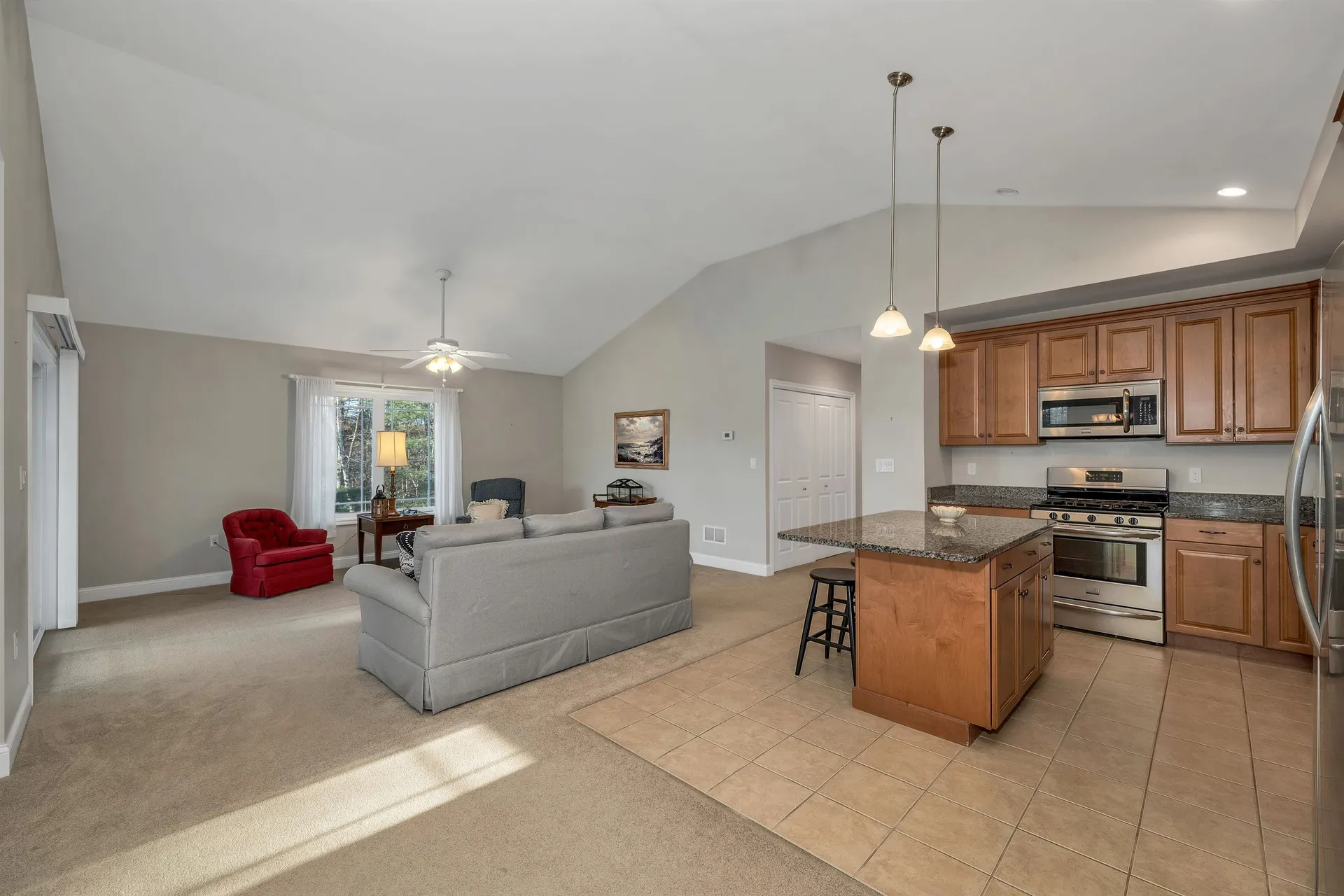 3 Evergreen Way Windham NH 03087