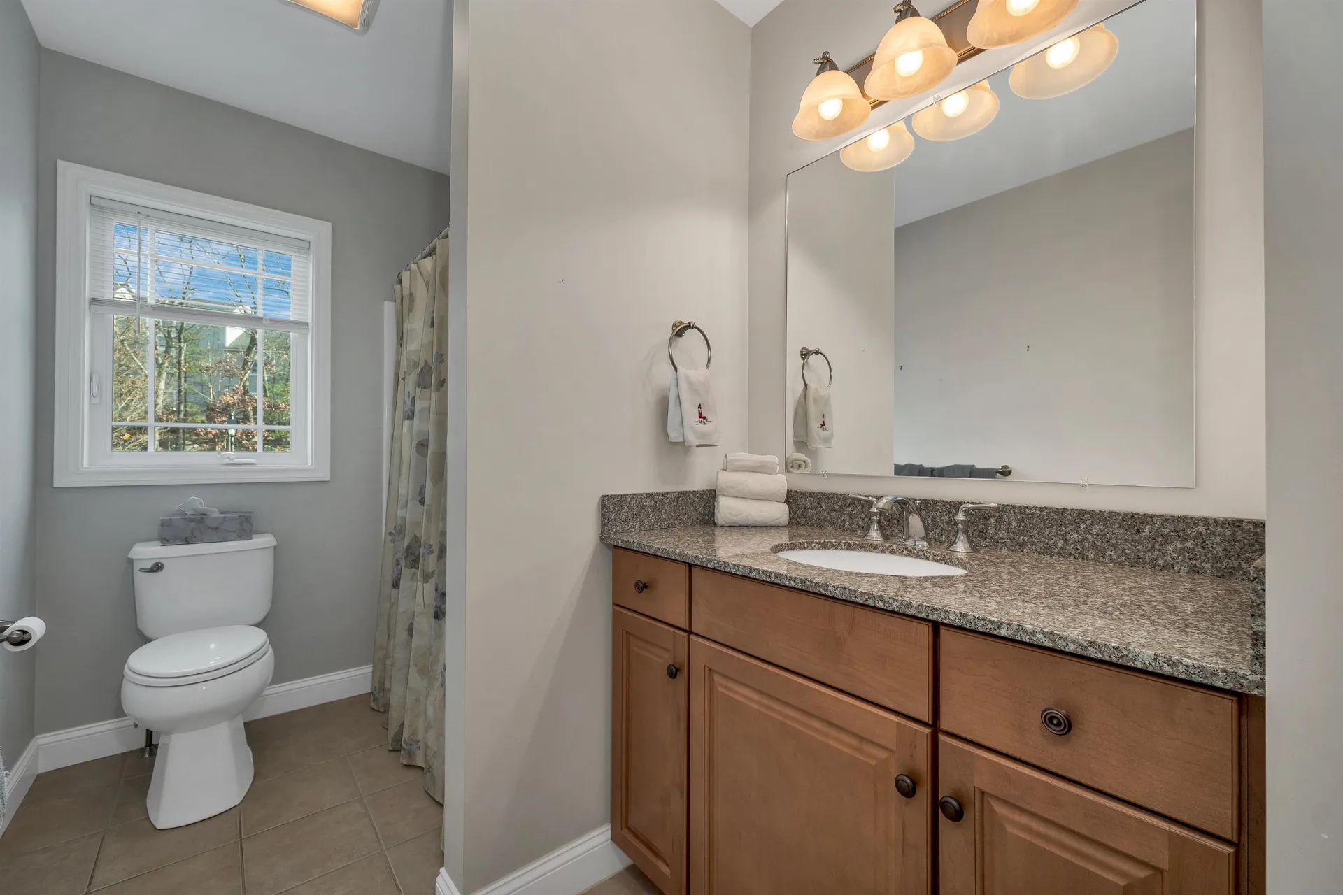 3 Evergreen Way Windham NH 03087