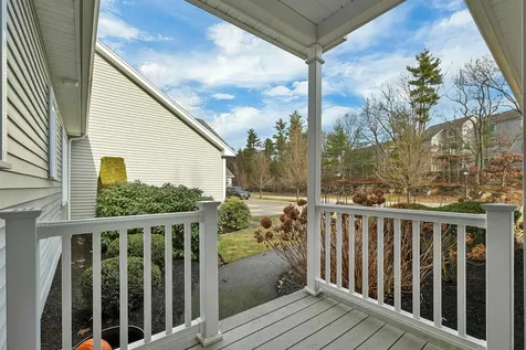 3 Evergreen Way Windham NH 03087