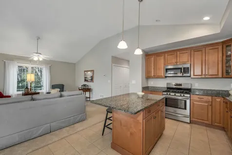 3 Evergreen Way Windham NH 03087