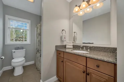 3 Evergreen Way Windham NH 03087