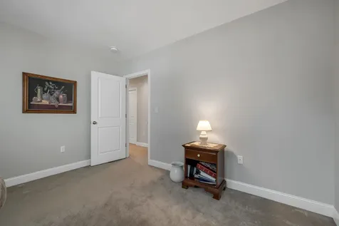 3 Evergreen Way Windham NH 03087