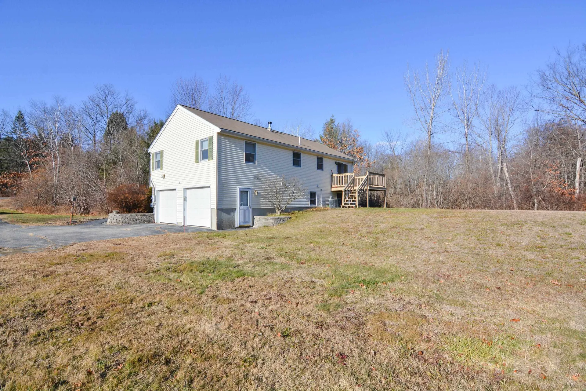 508 Mammoth Road Pelham NH 03076