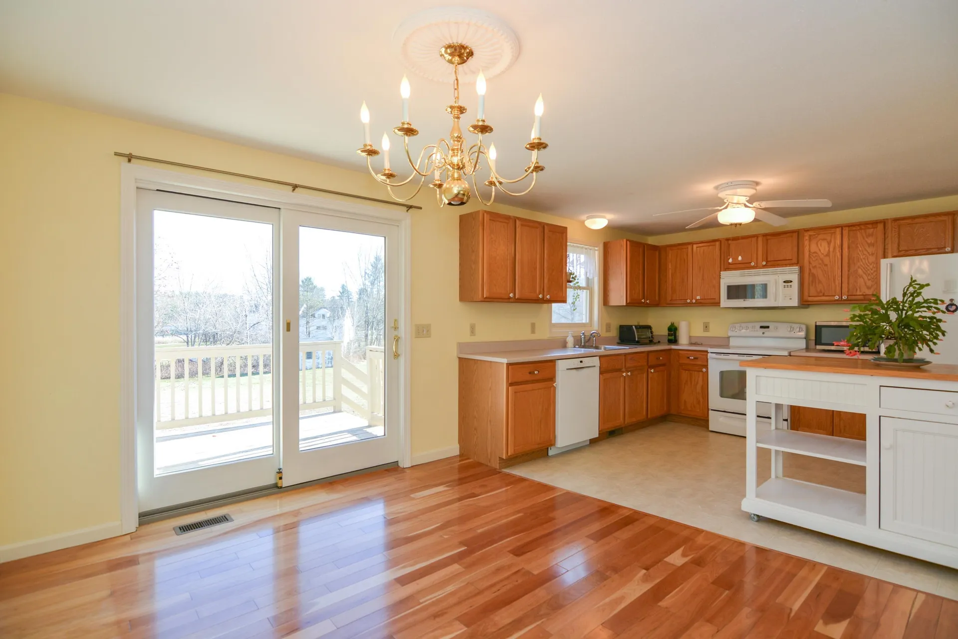 508 Mammoth Road Pelham NH 03076