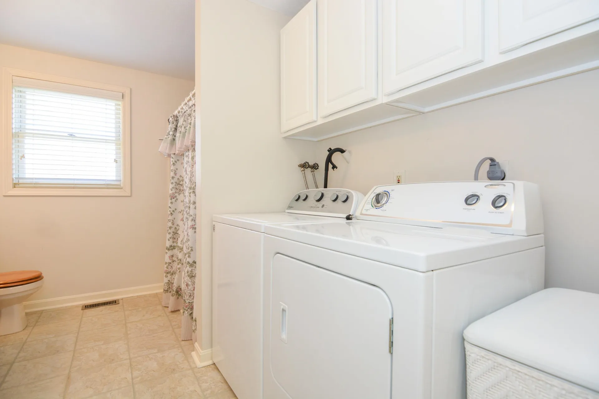 508 Mammoth Road Pelham NH 03076