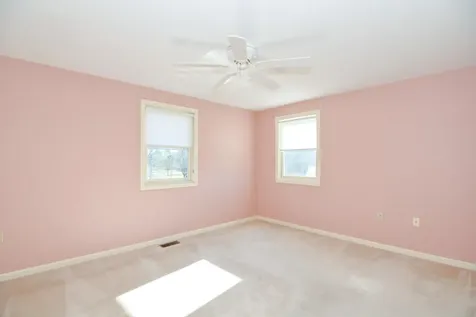 508 Mammoth Road Pelham NH 03076