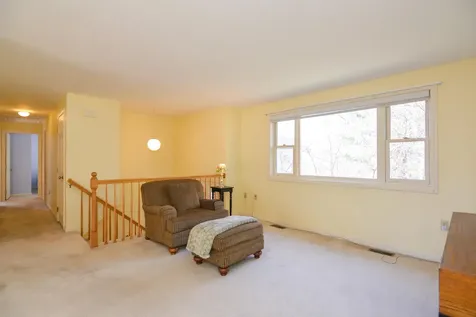 508 Mammoth Road Pelham NH 03076