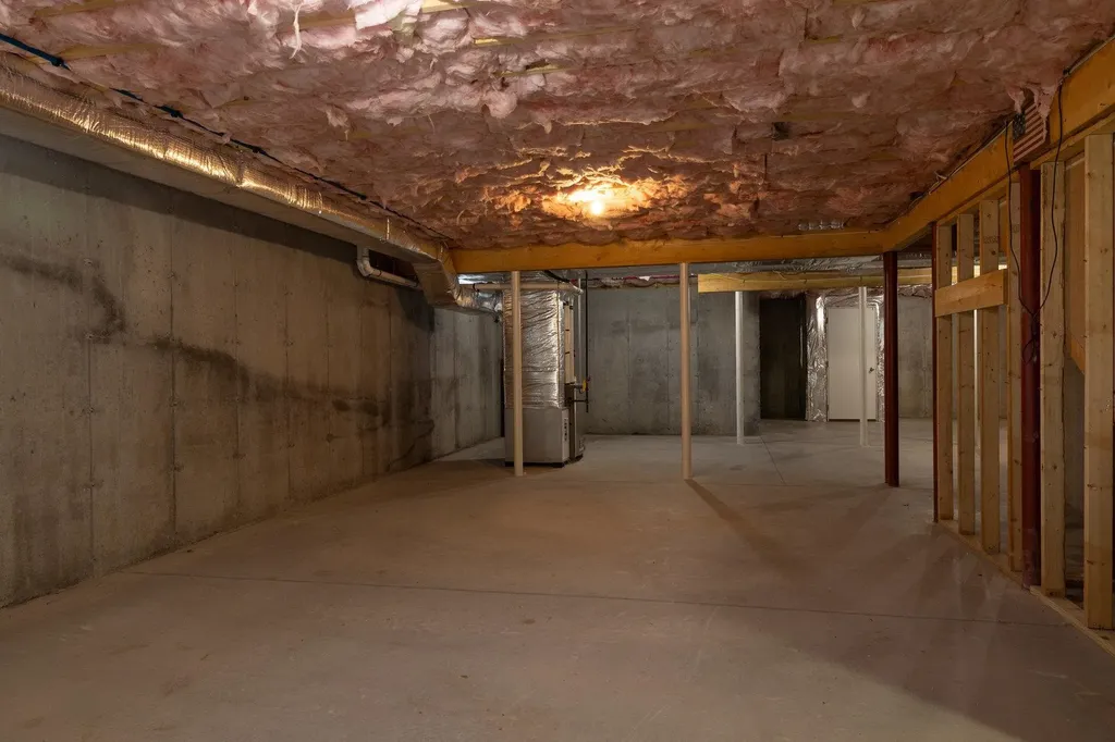 3 Wilson Way Brentwood NH 03833