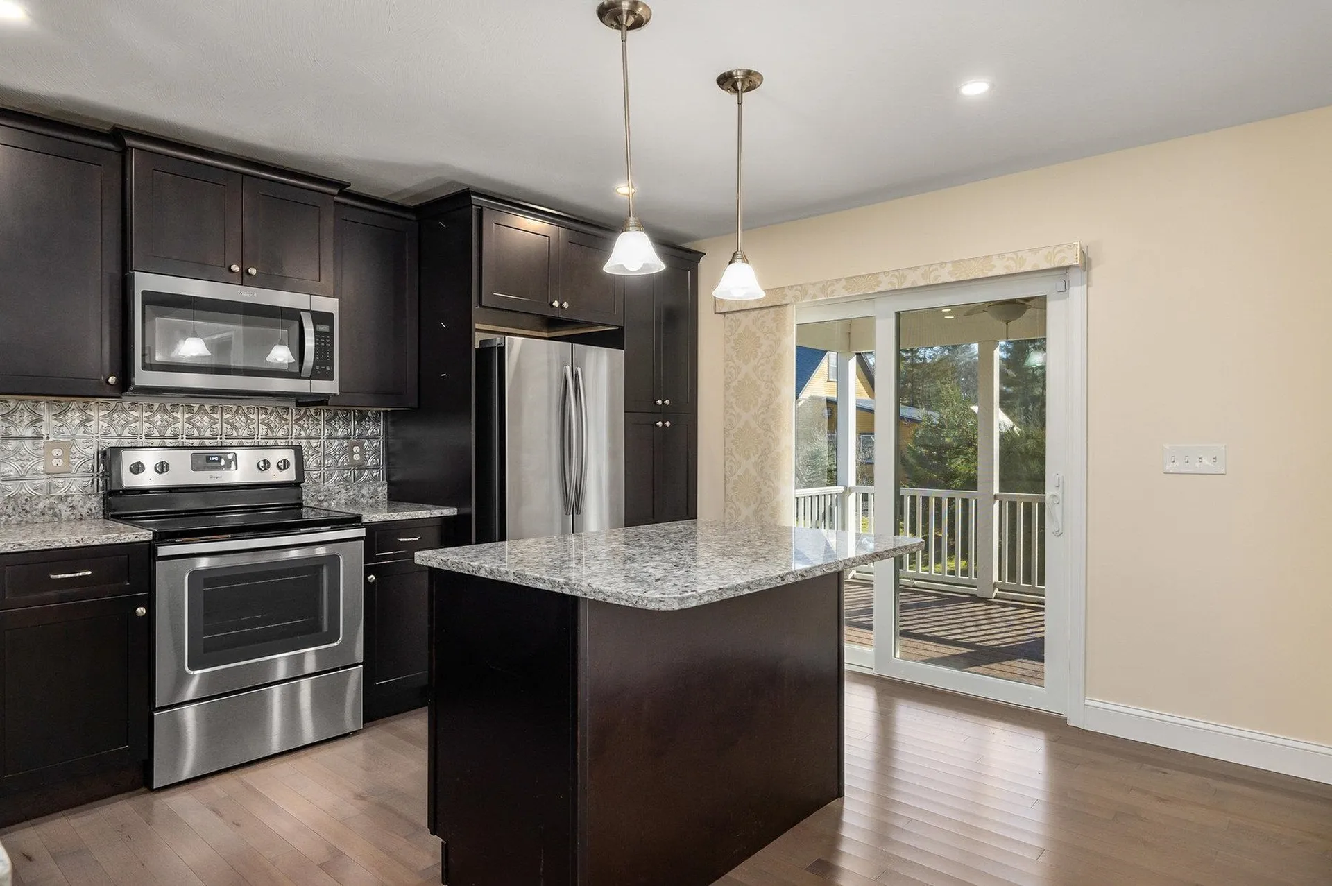 3 Wilson Way Brentwood NH 03833