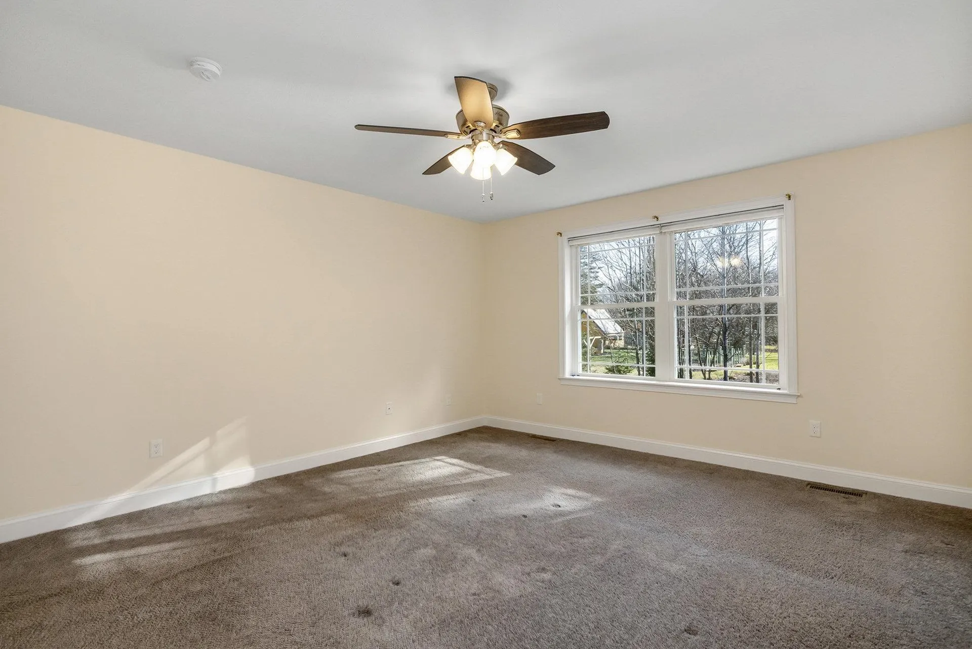 3 Wilson Way Brentwood NH 03833