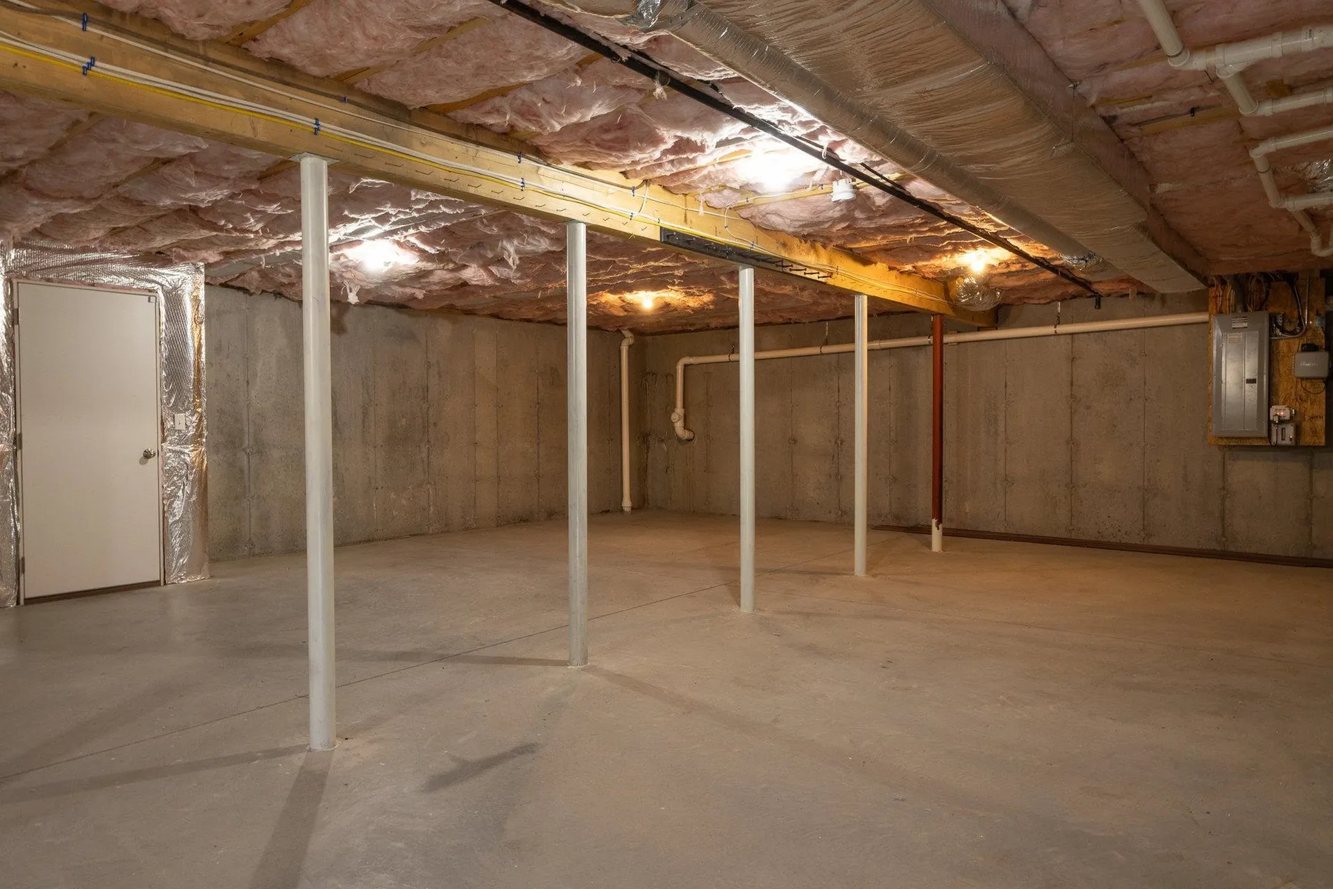 3 Wilson Way Brentwood NH 03833