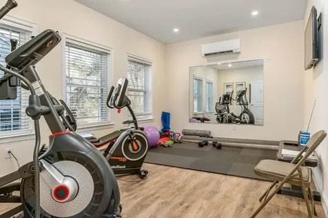 3 Wilson Way Brentwood NH 03833