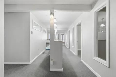 938-950 Shelburne Road South Burlington VT 05403