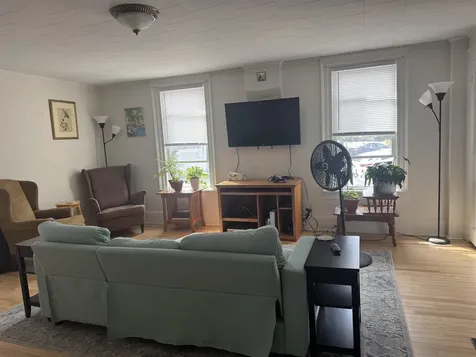 938-950 Shelburne Road South Burlington VT 05403