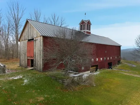 762 Mclaren Hill Road Barnet VT 05821