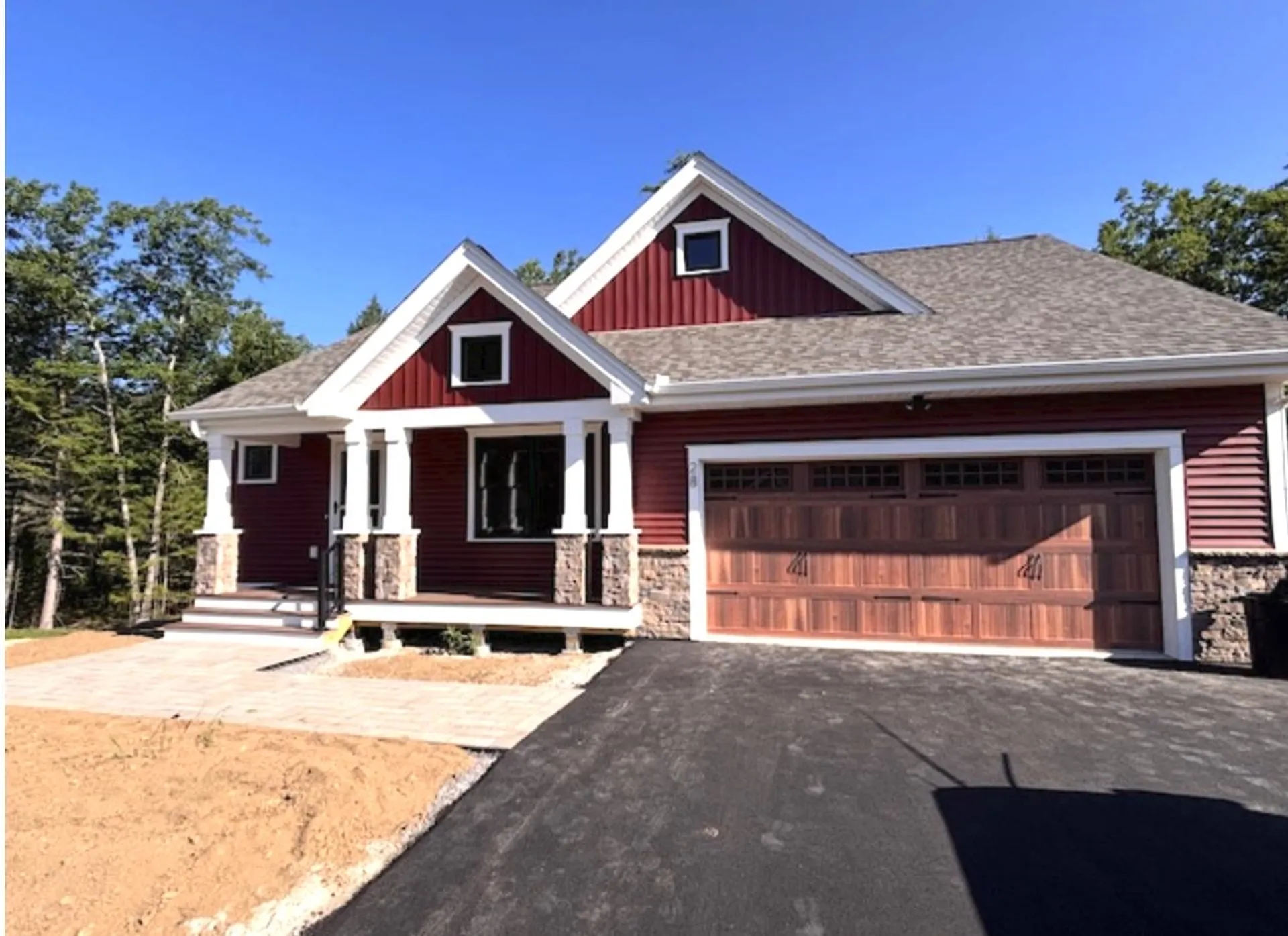 28 Edgewater Drive Brentwood NH 03833