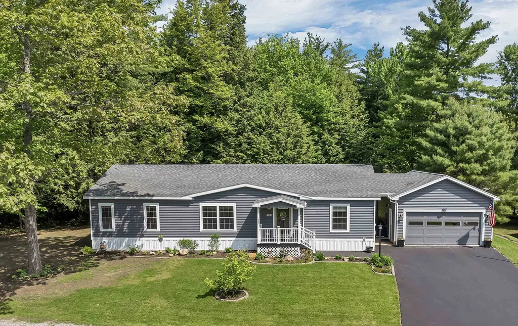 535 Darby Drive Belmont NH 03220