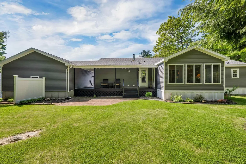 535 Darby Drive Belmont NH 03220