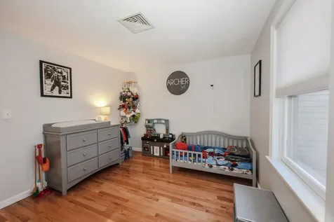 39 Bartemus Trail Nashua NH 03063