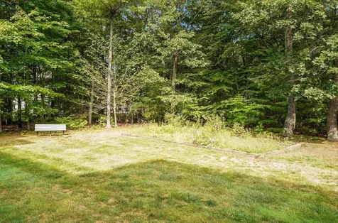 5 Sterling Hill Lane Exeter NH 03833