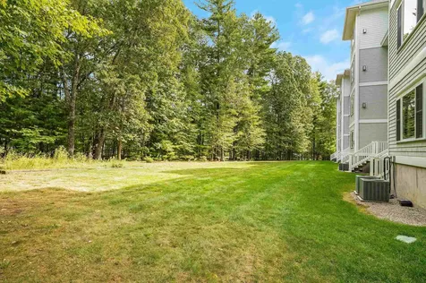 5 Sterling Hill Lane Exeter NH 03833