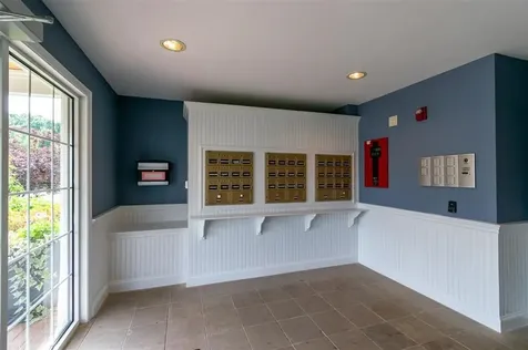 5 Sterling Hill Lane Exeter NH 03833