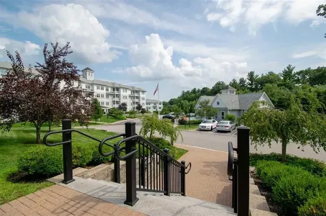 5 Sterling Hill Lane Exeter NH 03833