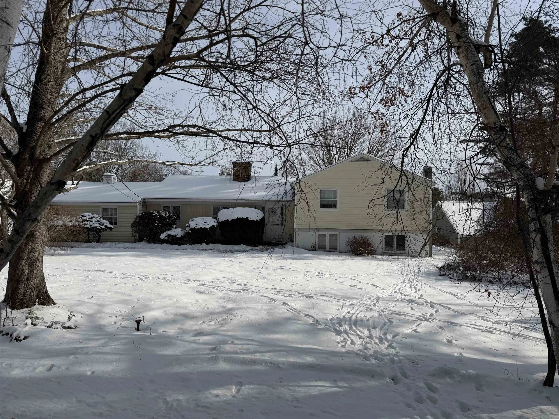 32 Forest Road Wolfeboro NH 03894