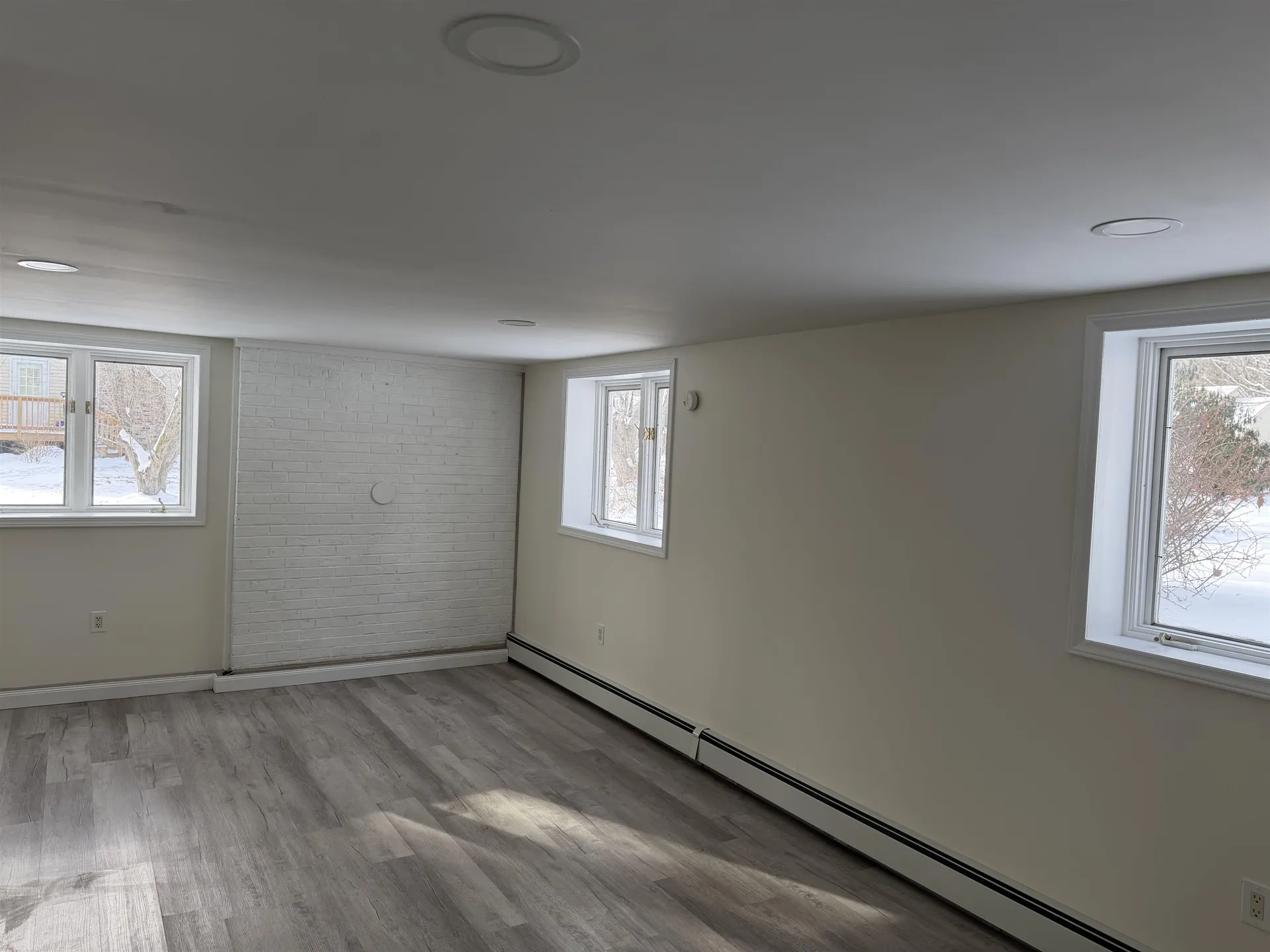 32 Forest Road Wolfeboro NH 03894