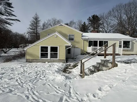 32 Forest Road Wolfeboro NH 03894