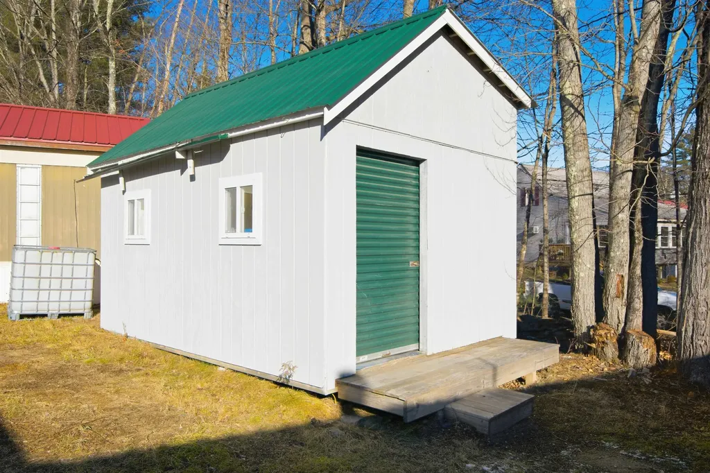 174 South Stark Highway Weare NH 03281