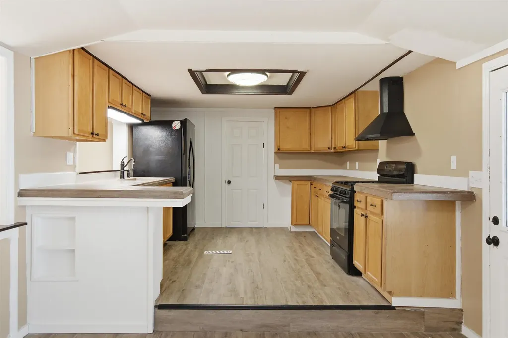 174 South Stark Highway Weare NH 03281