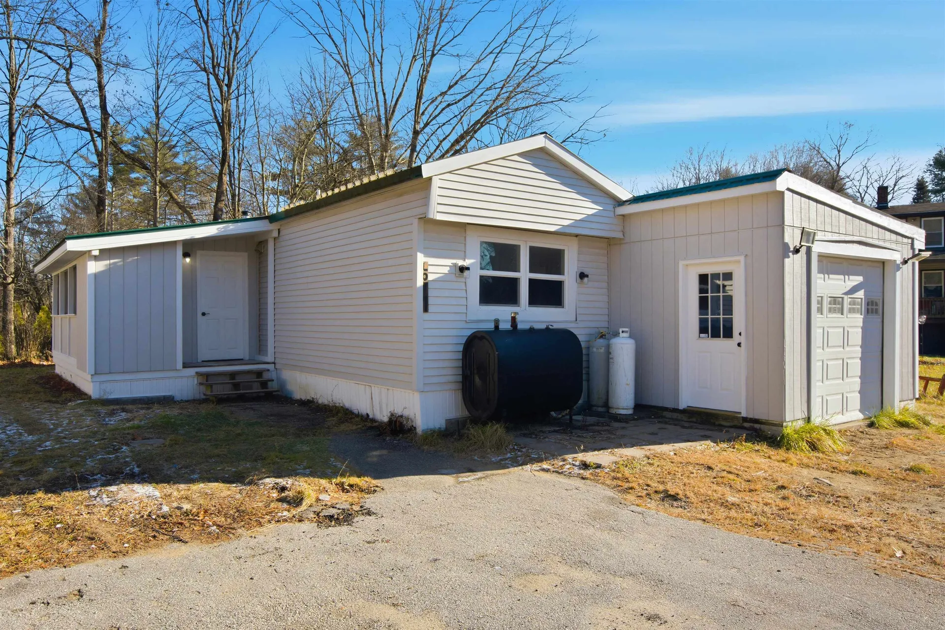 174 South Stark Highway Weare NH 03281