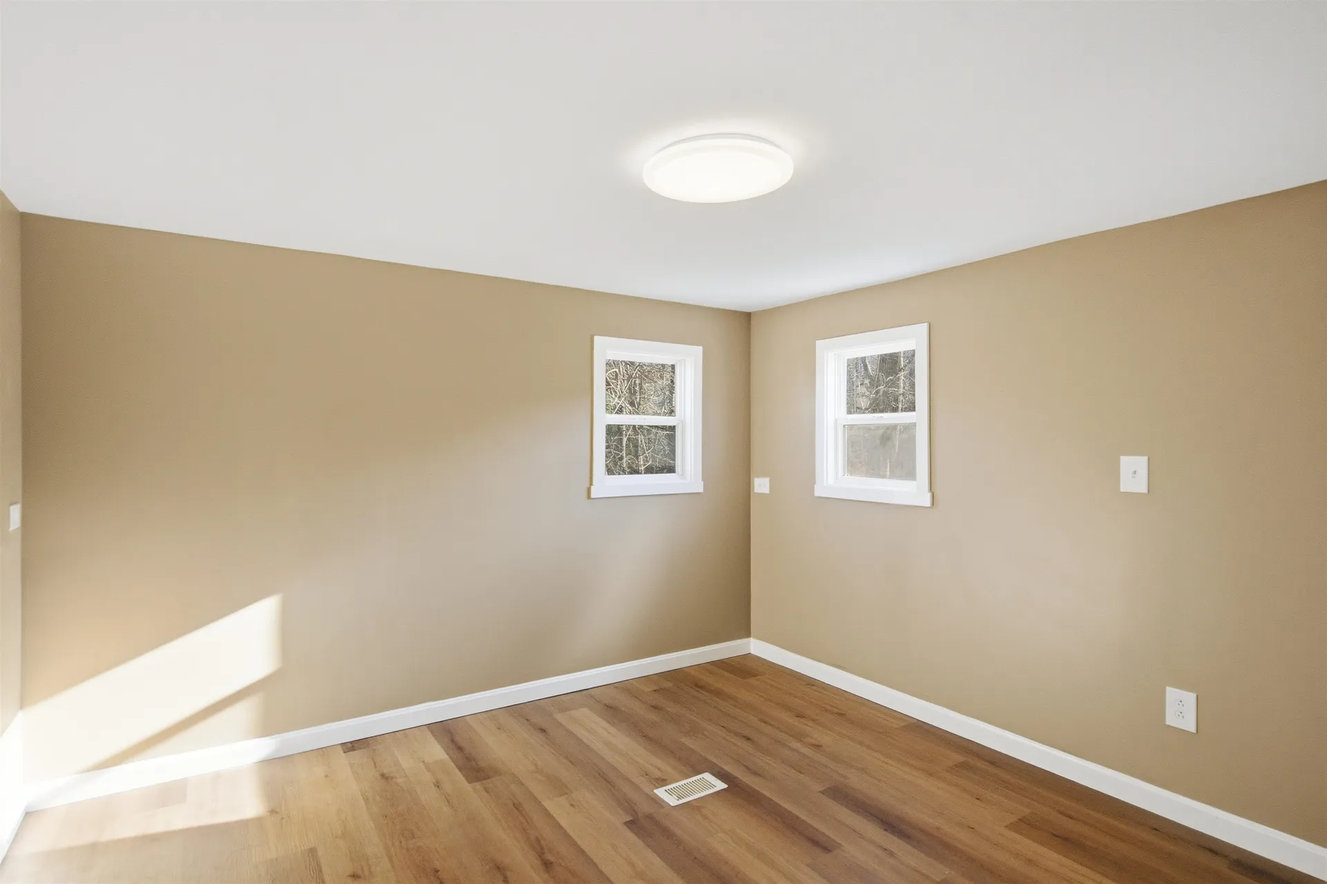 174 South Stark Highway Weare NH 03281