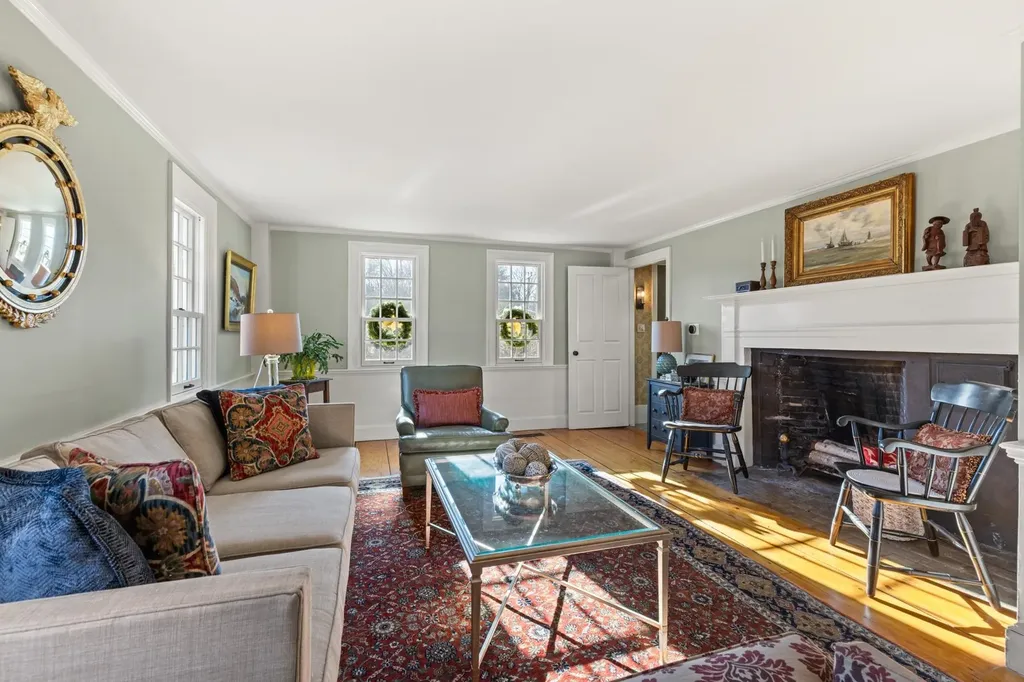 139 Atlantic Avenue North Hampton NH 03862