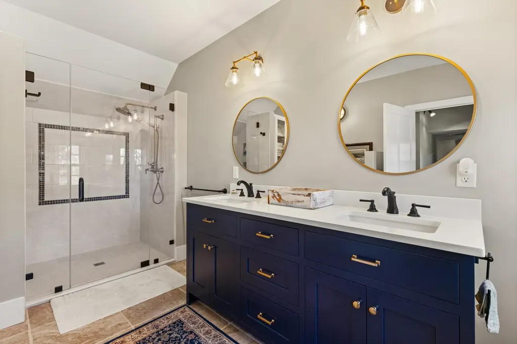 139 Atlantic Avenue North Hampton NH 03862