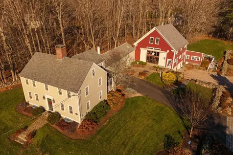 139 Atlantic Avenue North Hampton NH 03862