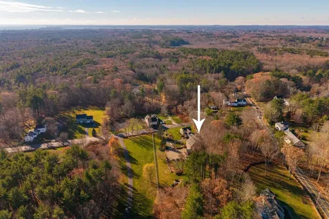 139 Atlantic Avenue North Hampton NH 03862