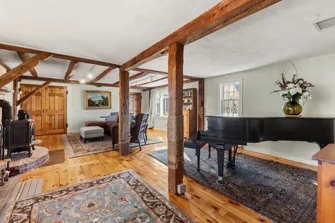 139 Atlantic Avenue North Hampton NH 03862