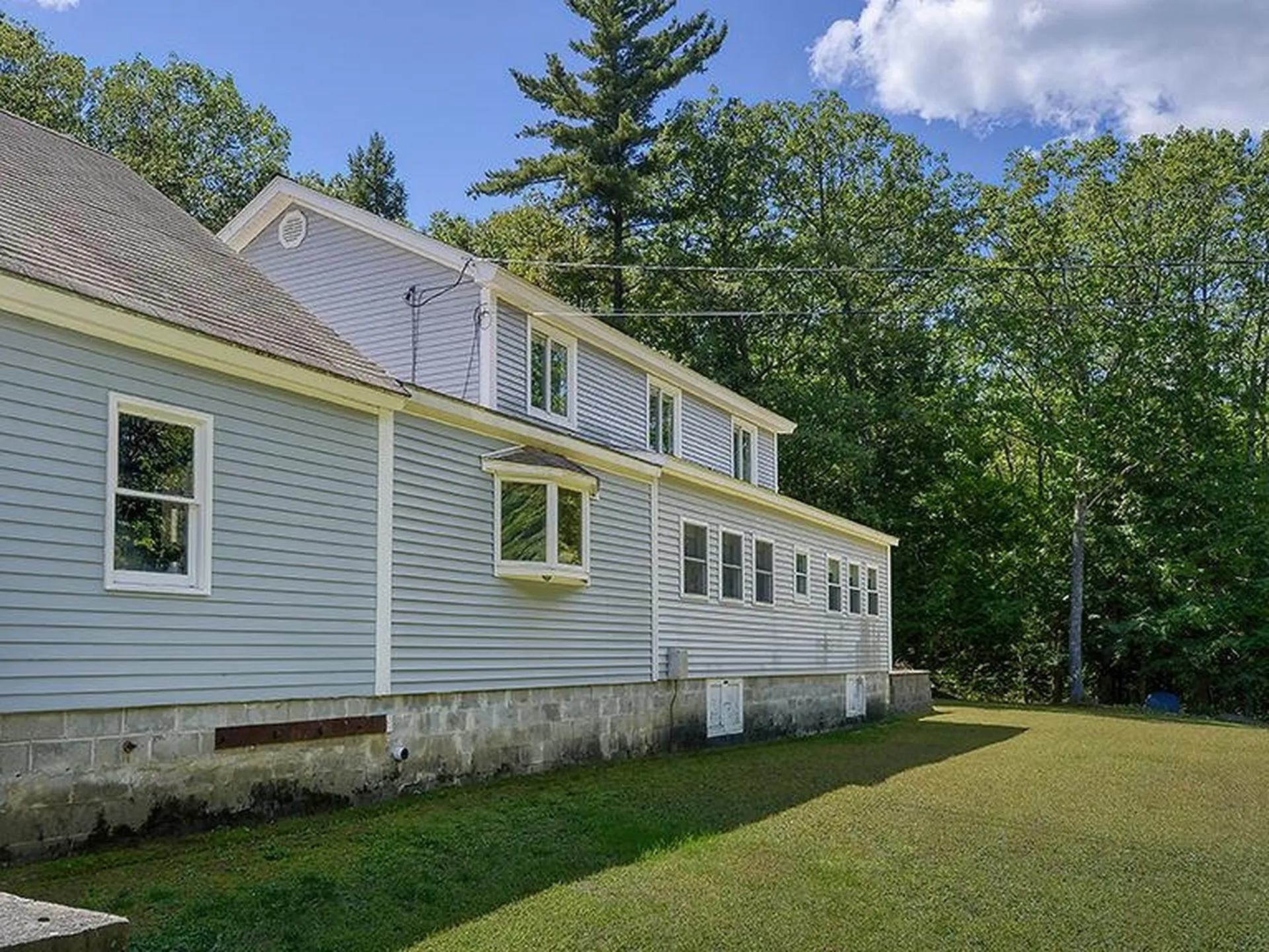 78 Mackey Road Troy NH 03465