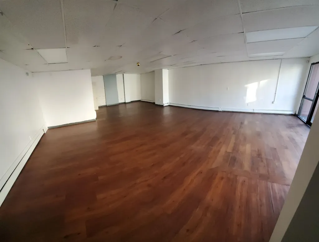 168 Amory Street Manchester NH 03102-3566