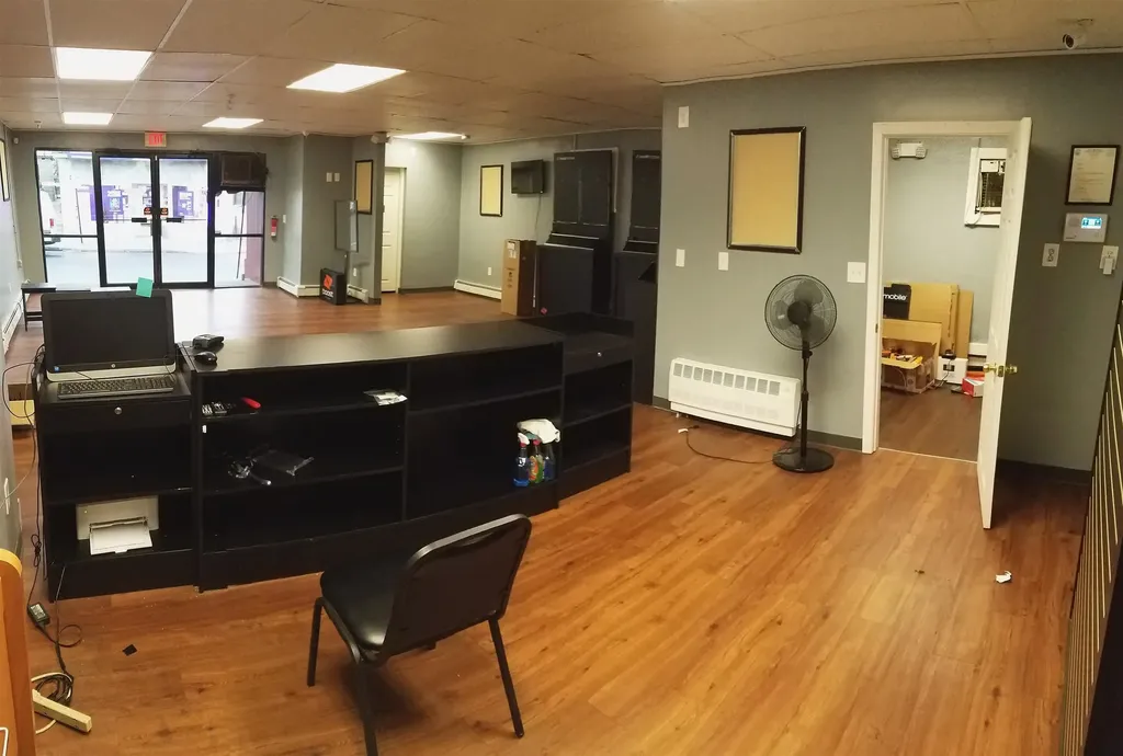 168 Amory Street Manchester NH 03102-3566