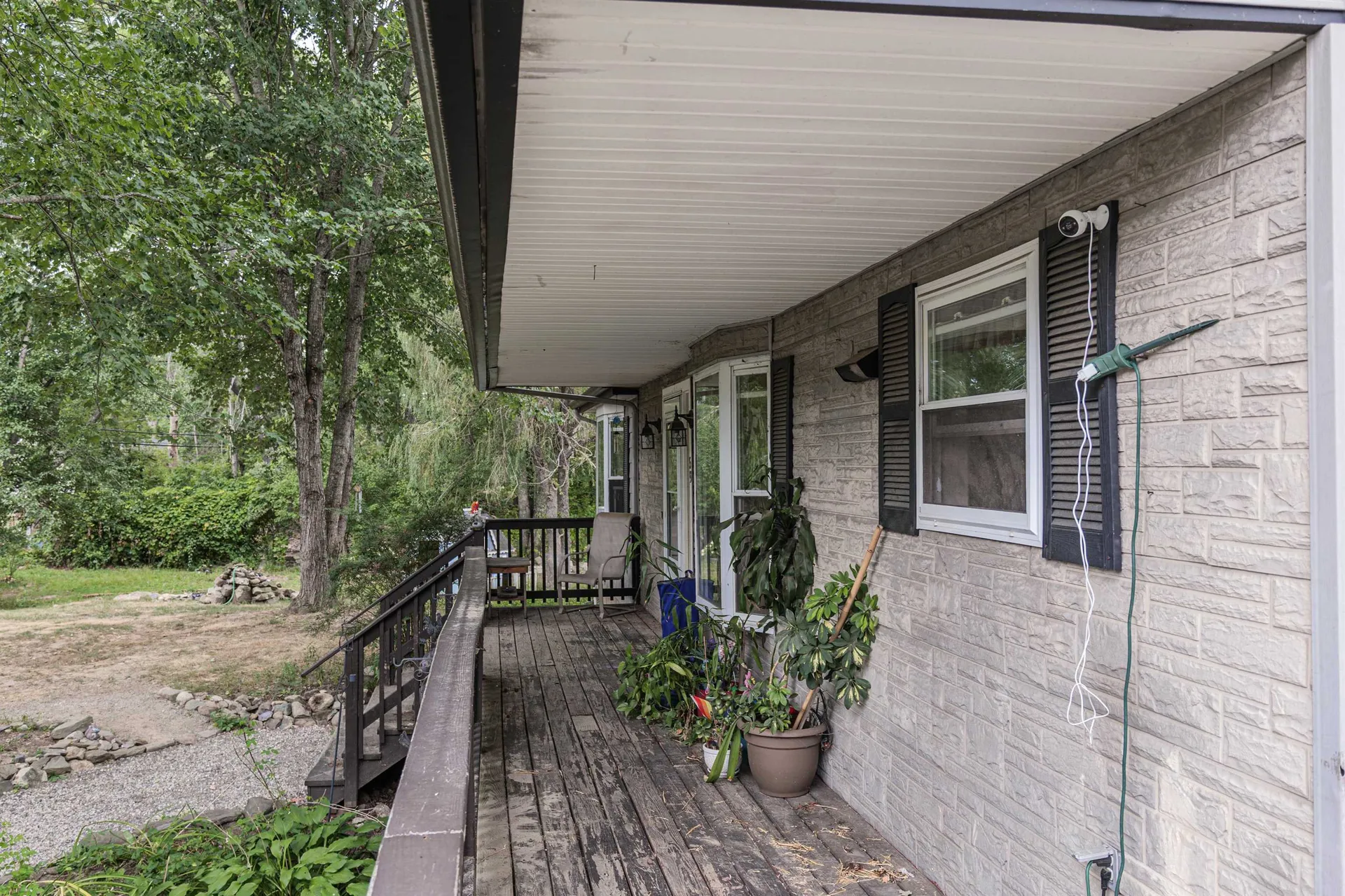 69 Long Hill Road Raymond NH 03077