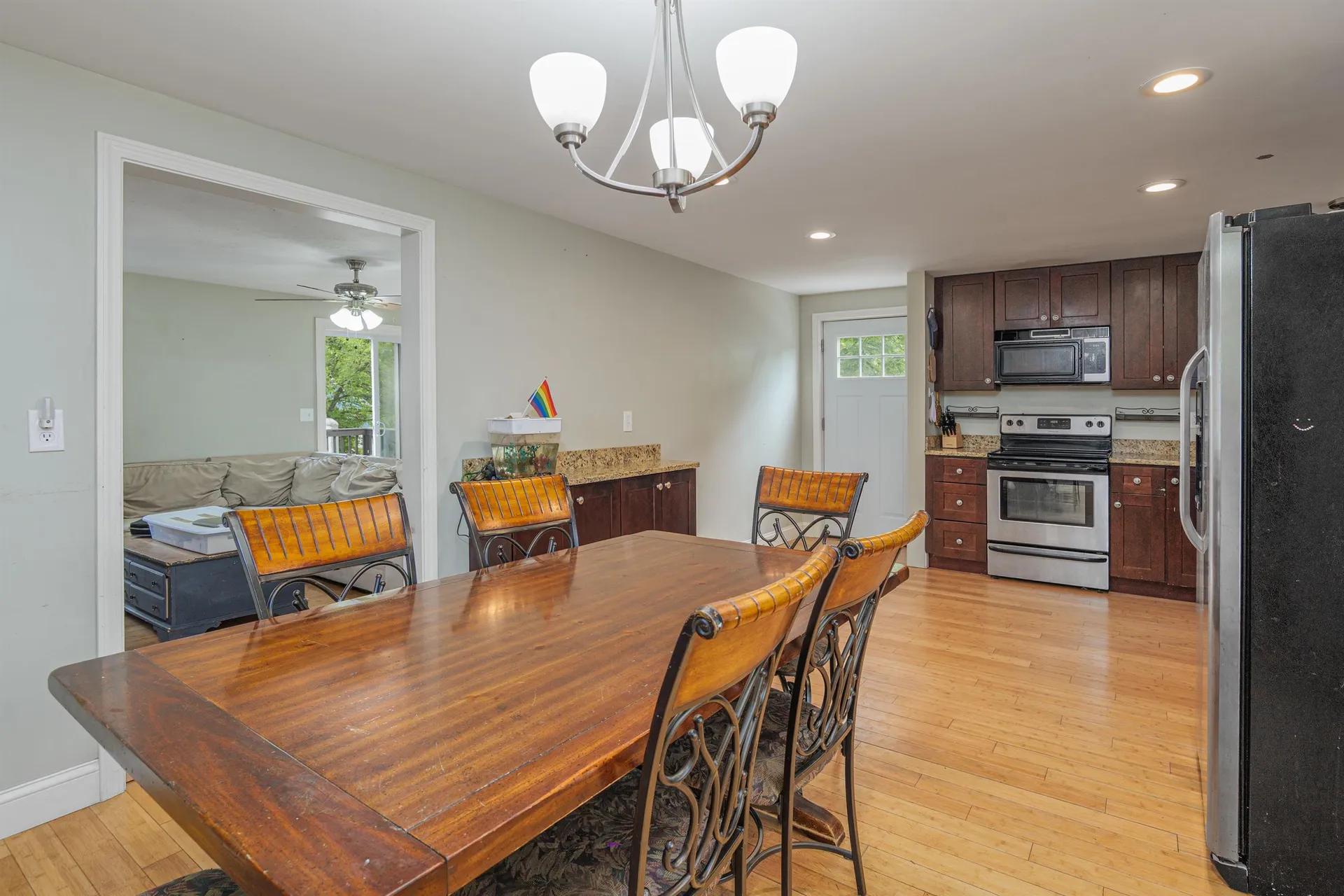 69 Long Hill Road Raymond NH 03077