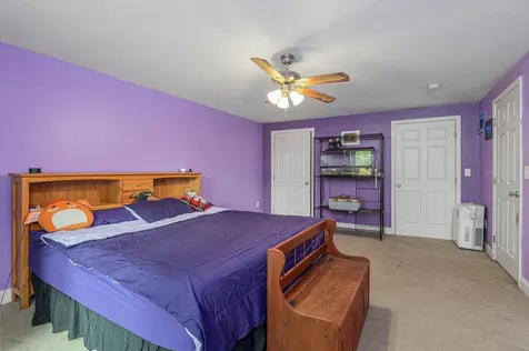 69 Long Hill Road Raymond NH 03077