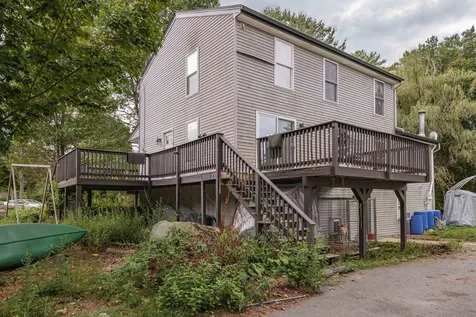 69 Long Hill Road Raymond NH 03077