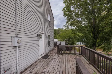 69 Long Hill Road Raymond NH 03077