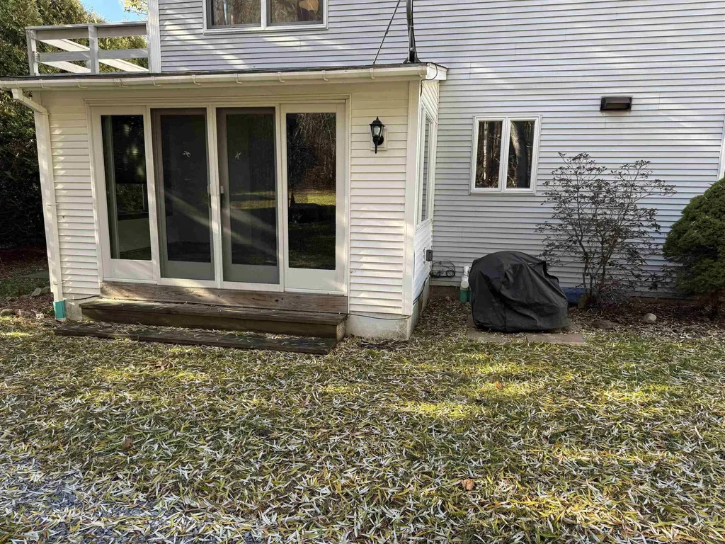 17 Twin Circle Middlebury VT 05753