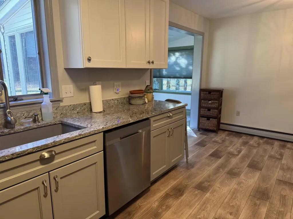 17 Twin Circle Middlebury VT 05753