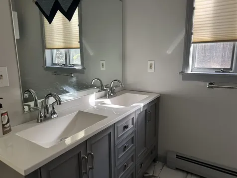 17 Twin Circle Middlebury VT 05753